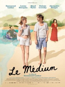 LE MÉDIUM Poster