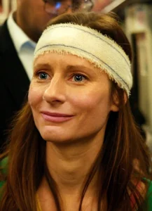 ÉLISE SOUS EMPRISE Poster