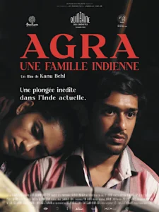 AGRA, UNE FAMILLE INDIENNE Poster