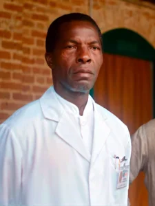 MUGANGA – CELUI QUI SOIGNE Poster