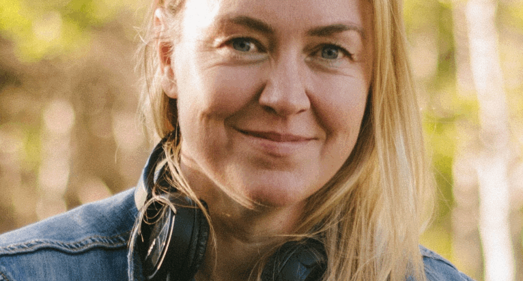 Lynette Howell Taylor