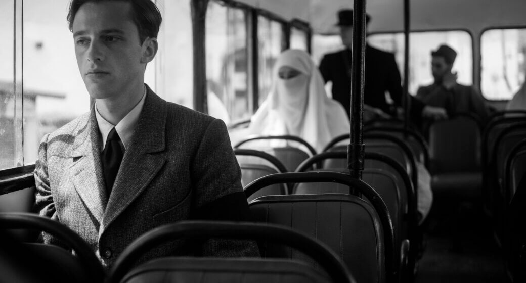 "L’Étranger" de François Ozon sera distribué sur plus de 300 copies à sa sortie. @Gaumont