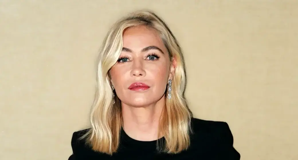 Emmanuelle Béard
