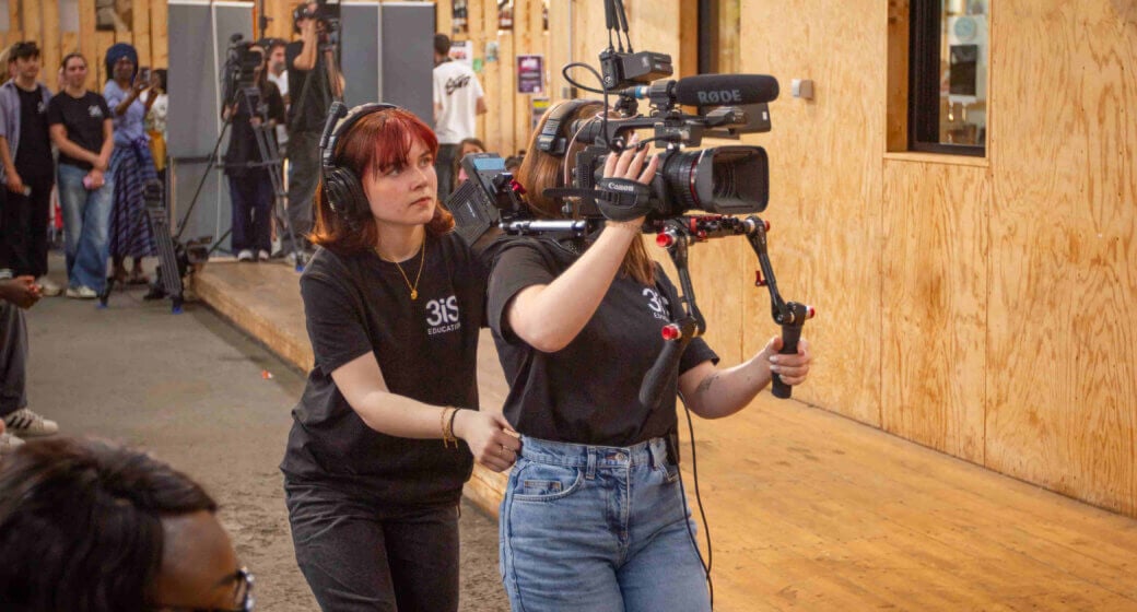 Etudiants de 3iS en tournage en 2025 (Crédits 3iS)