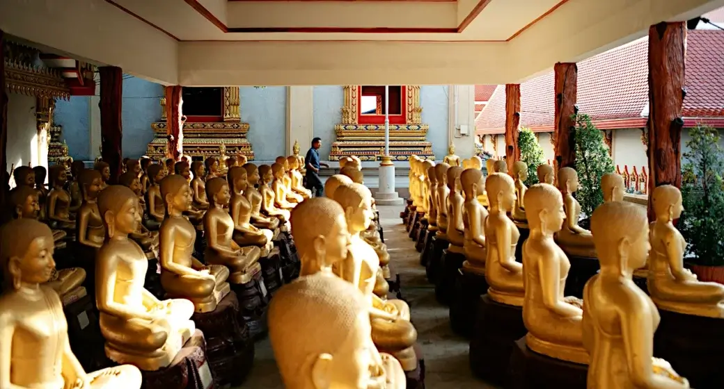 9 Temples vers le ciel