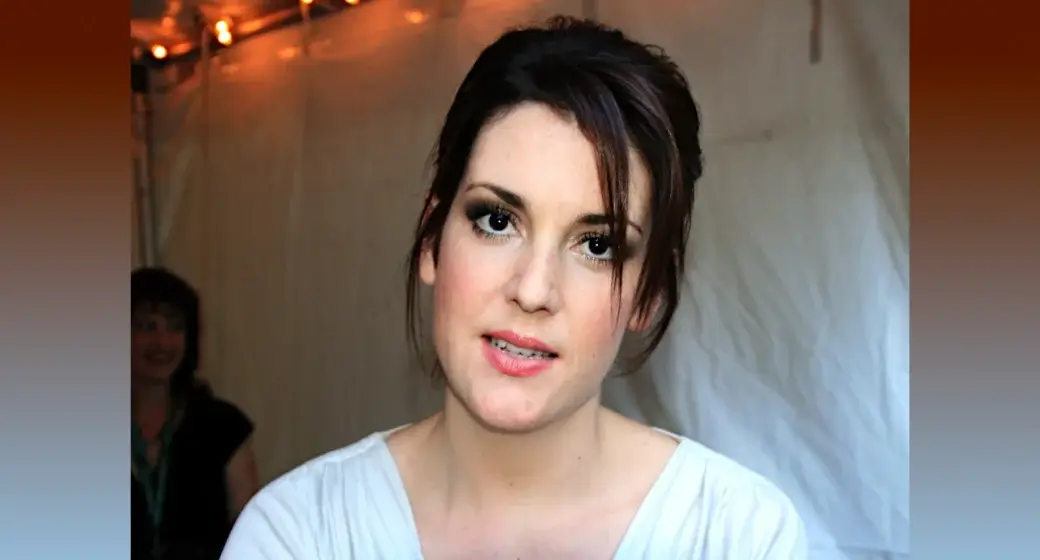 Melanie Lynskey